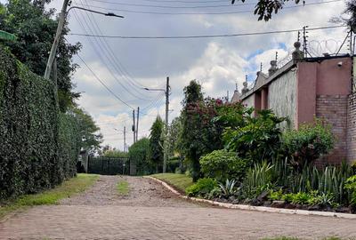 0.5 ac Residential Land at Ridgeways Rd