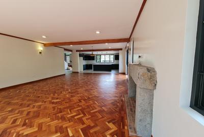 4 Bed Townhouse with En Suite at Lavington