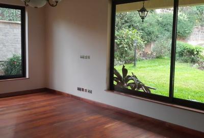 5 Bed Townhouse with En Suite in Loresho