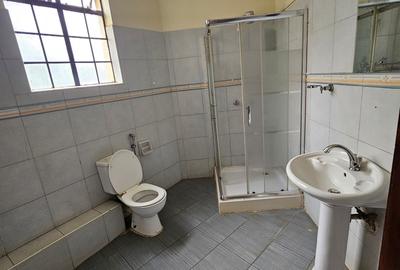 3 Bed Apartment with En Suite at Kileleshwa