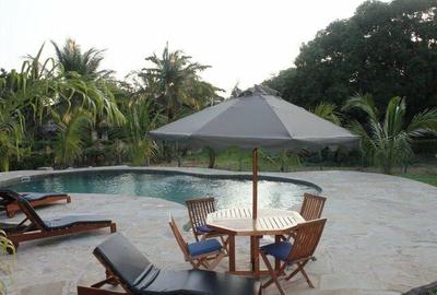 5 Bed House with En Suite in Diani