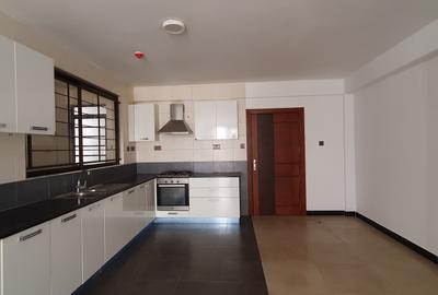 2 Bed Apartment with En Suite in Parklands - 3