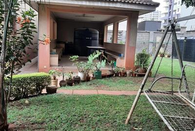 4 Bed Apartment with En Suite at Mpaka Rd - 2