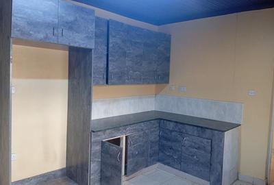 5 Bed House with En Suite at Mountain View Estate