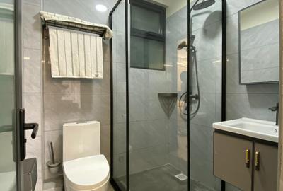 1 Bed Apartment with Swimming Pool at Kilimani - 4