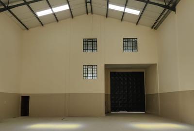 6,550 ft² Warehouse with Service Charge Included in Mlolongo - 3