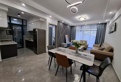 2 Bed Apartment with En Suite in Lavington