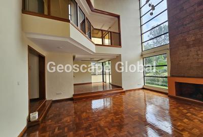 5 Bed Townhouse with En Suite in Lavington
