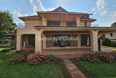5 Bed House with En Suite in Runda