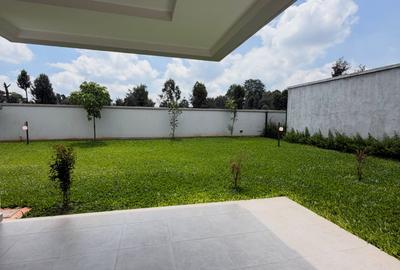 5 Bed Villa with En Suite in Runda - 2