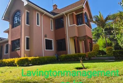 4 Bed House with En Suite at Lavington Green