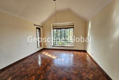 5 Bed House with En Suite in Kitisuru
