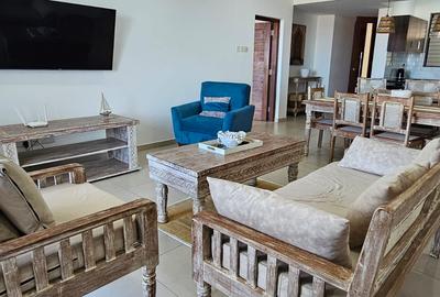 3 Bed Apartment with En Suite at As154 - 2