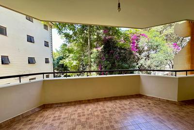 3 Bed Apartment with En Suite at Lavington