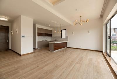 3 Bed Apartment with En Suite in Rosslyn