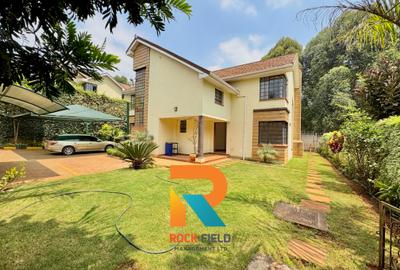 4 Bed Townhouse with En Suite in Kitisuru