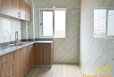 1 Bed Apartment with En Suite at Tabere Cresent - 3