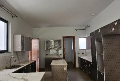 5 Bed Villa with En Suite at Apple Cross Road In Lavington.