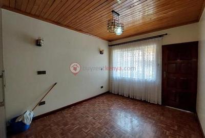 4 Bed Townhouse with En Suite in Lavington