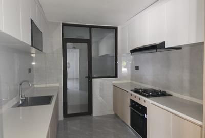 2 Bed Apartment with En Suite at Riverside Drive - 2