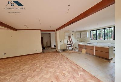 4 Bed House with En Suite at Lavington