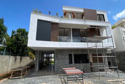 4 Bed Villa with En Suite in Kiambu Road - 2