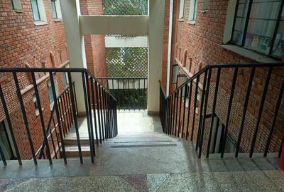 3 Bed Apartment with Parking in Kilimani