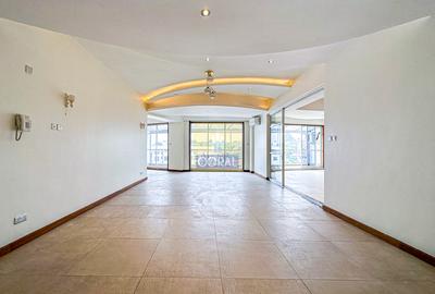 5 Bed Apartment in Spring Valley - 2