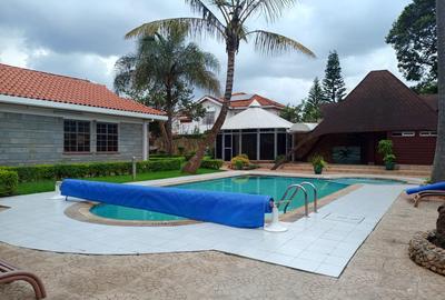 4 Bed House with En Suite in Runda