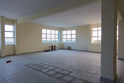 900 ft² Office with Service Charge Included in Mombasa Road