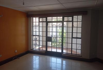 3 Bed Apartment with En Suite at Lavington - 2