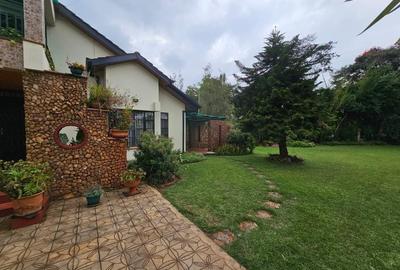 5 Bed House with En Suite at Mimosa