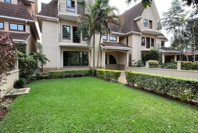 5 Bed Townhouse with En Suite in Lavington