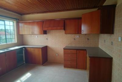 4 Bed Apartment with En Suite at Lavington - 4