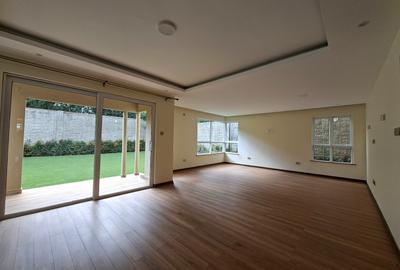 4 Bed Villa with En Suite in Runda - 2