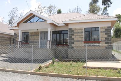 3 Bed House with En Suite at Merisho Road - 2
