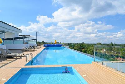 Serviced 2 Bed Apartment with En Suite at City Park Drive - 3