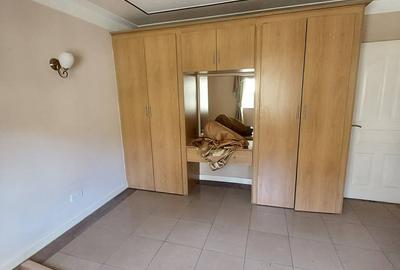 2 Bed Apartment with En Suite in Westlands Area - 2