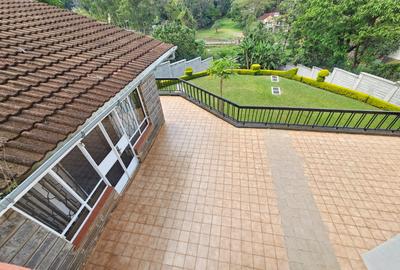 5 Bed House with En Suite in Gigiri