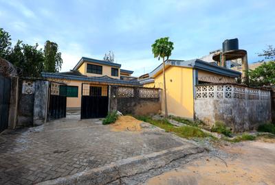 4 Bed House with Staff Quarters in Nyali Area