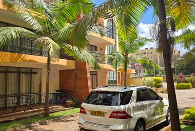 4 Bed Townhouse with En Suite in Kileleshwa
