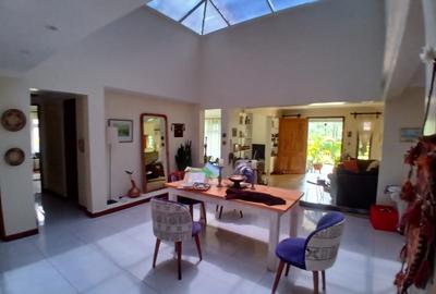 3 Bed House with En Suite in Nyari - 4