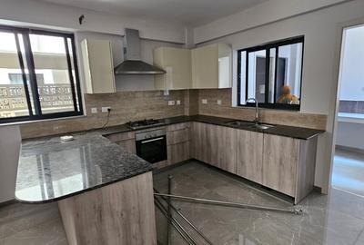 2 Bed Apartment with En Suite at Gatundu Road - 4