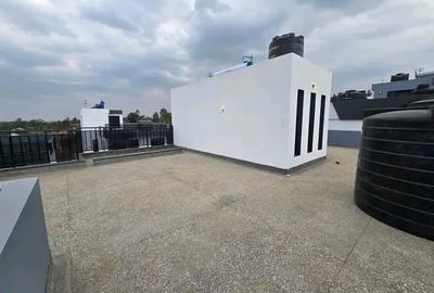 4 Bed House with En Suite in Ruiru - 2