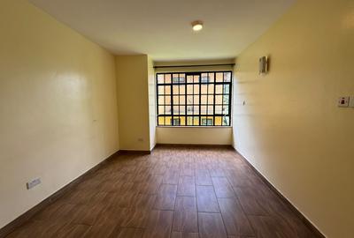 4 Bed Townhouse with En Suite in Kyuna