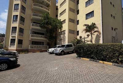 3 Bed Apartment with En Suite in Kileleshwa