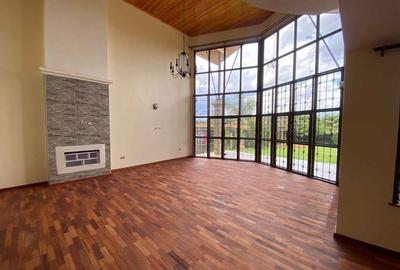 5 Bed Villa with En Suite at Runda - 4