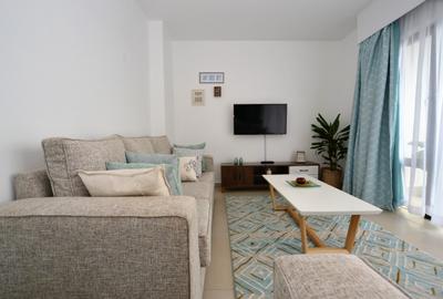 Serviced 1 Bed Apartment with En Suite at Lavington