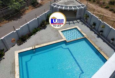 Serviced 3 Bed Apartment with En Suite in Nyali Area - 2