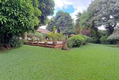 3 Bed House with En Suite in Rosslyn